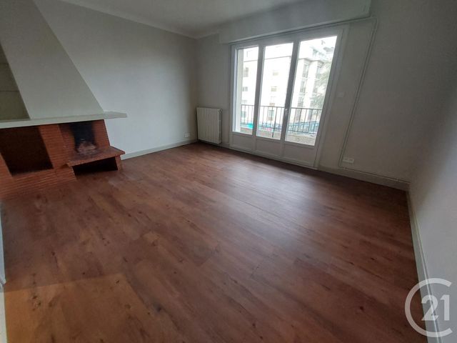 Appartement F3 à louer - 3 pièces - 63.14 m2 - BRIVE LA GAILLARDE - 19 - LIMOUSIN - Century 21 Jaubert Et Regaudie